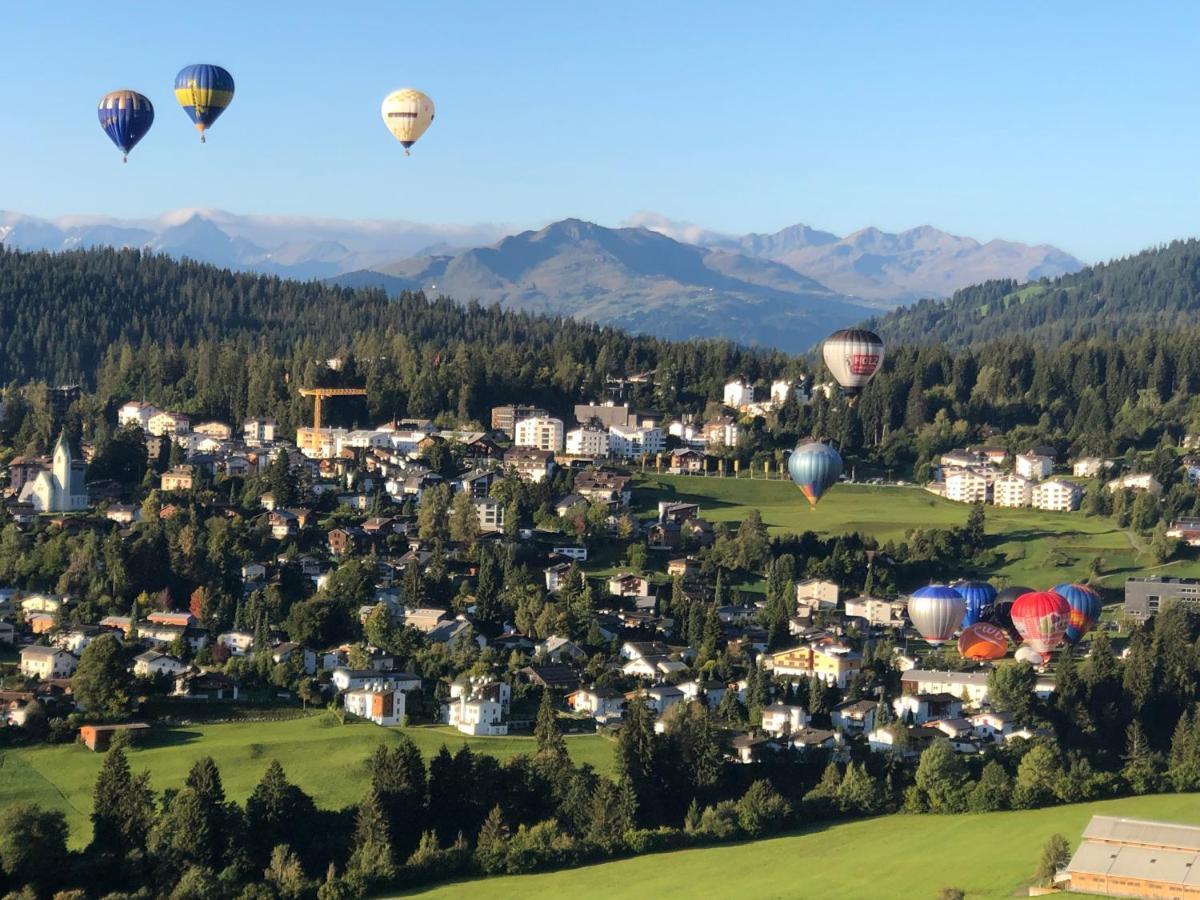 Crap Da Flem - 3.5 Zimmer Ferienwohnung Am Sonnenhang Von Flims Buitenkant foto